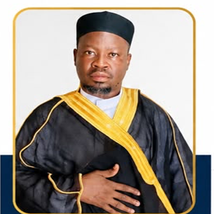 Biography of Dr. Kisma Sheikh Sahoo – Beninese Islamic scholar, professor of comparative jurisprudence, preacher, and institutional leader with extensive experience in education and da‘wah.